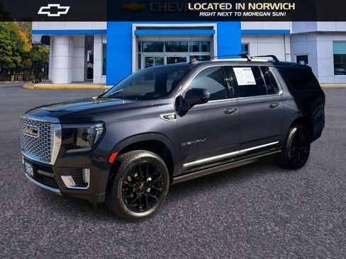Certified 2023 GMC Yukon XL Denali AWD/4WD image 1