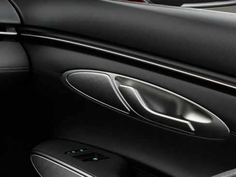 New 2026 Genesis Electrified GV70 image 21