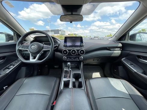 Used 2024 Nissan Sentra SR w/ SR Premium Package FWD image 29