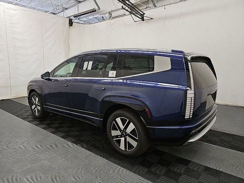 Used 2026 Hyundai Ioniq 9 SEL image 3