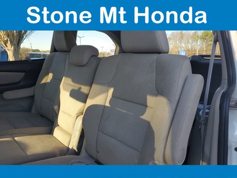 Used 2016 Honda Odyssey SE image 13