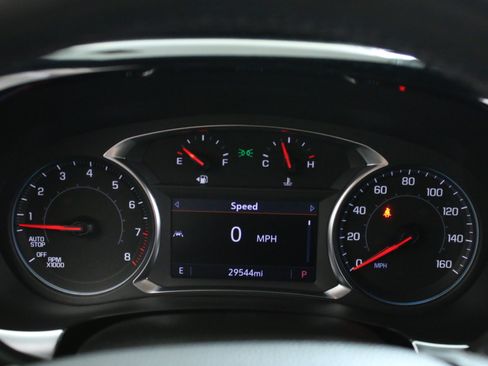 Used 2023 Chevrolet Traverse LT w/ LPO, Floor Liner Package AWD/4WD image 18