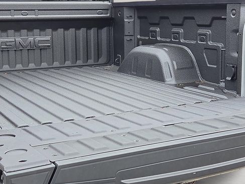 New 2026 GMC Sierra 1500 AT4X AWD/4WD image 9