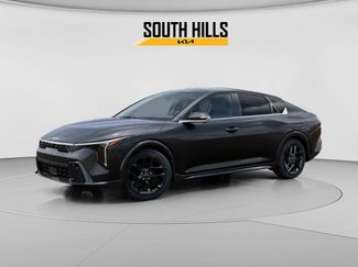 New 2025 Kia K4 GT-Line Turbo video 3