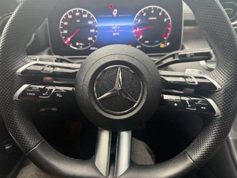 Used 2023 Mercedes-Benz C 300 4MATIC Sedan image 28