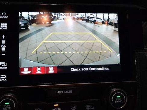 Used 2018 Honda Civic Sport Touring image 28