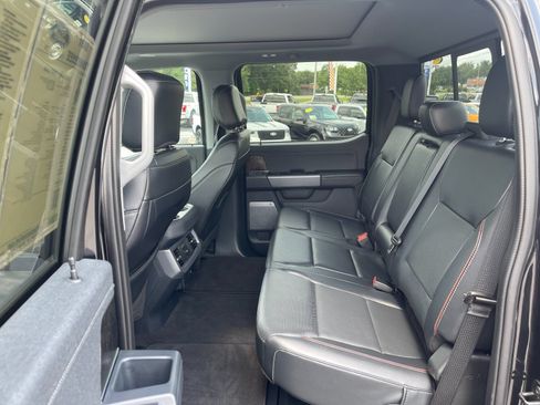 Used 2024 Ford F250 Lariat w/ Lariat Ultimate Package AWD/4WD image 14