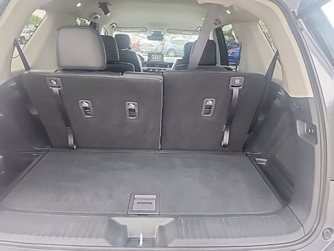 Used 2025 Honda Pilot EX-L image 28