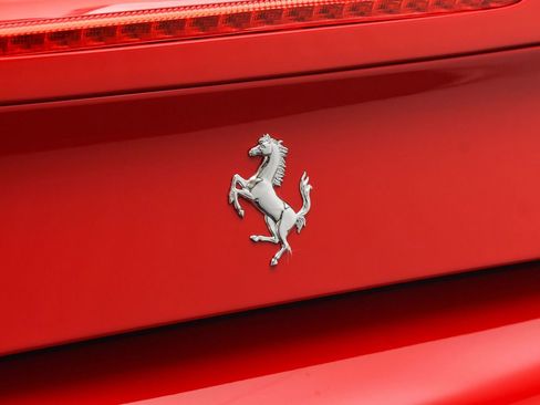 Used 2019 Ferrari 488 Spider Rosso Corsa image 22