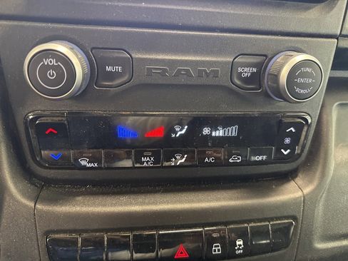 Used 2023 RAM ProMaster 3500 image 9