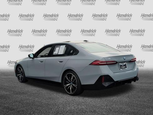 Used 2025 BMW i5 M60 AWD/4WD image 8