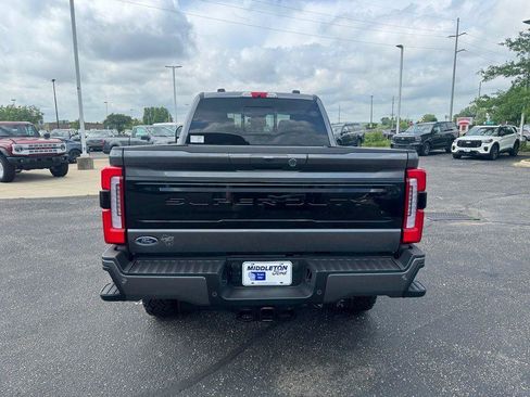 New 2026 Ford F250 Platinum w/ Tremor Off-Road Package AWD/4WD image 4