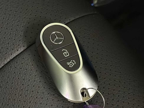 New 2026 Mercedes-Benz E 350 4MATIC Sedan image 36