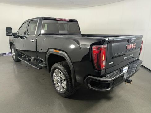 Used 2022 GMC Sierra 2500 Denali AWD/4WD image 6