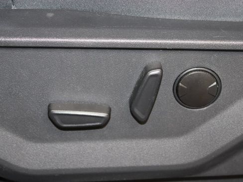 Used 2025 Ford Expedition Active RWD image 21