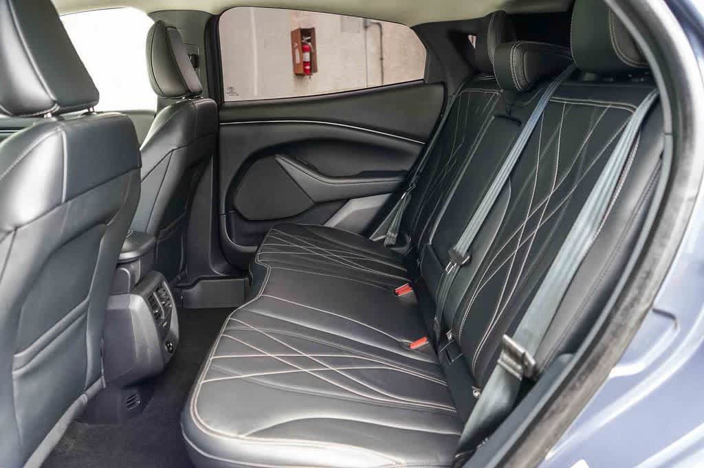 Used 2021 Ford Mustang Mach-E Select RWD image 18