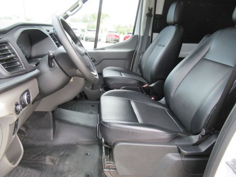 Used 2024 Ford Transit 250 148 Medium Roof w/ Load Area Protection Package RWD image 28