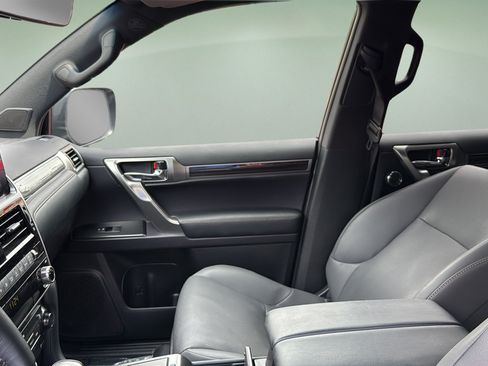 Used 2023 Lexus GX 460 Premium AWD/4WD image 13