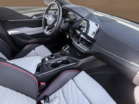 Certified 2024 Cadillac CT4 V Blackwing w/ Driver Assist Package image 33