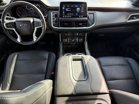 Used 2021 Chevrolet Tahoe Z71 w/ Z71 Signature Package image 12