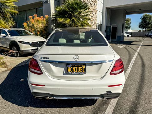 Used 2017 Mercedes-Benz E 300 w/ Premium 1 Package image 11