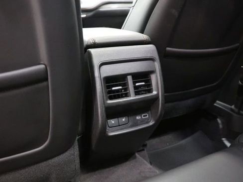 Used 2020 Cadillac XT4 Sport AWD/4WD image 33