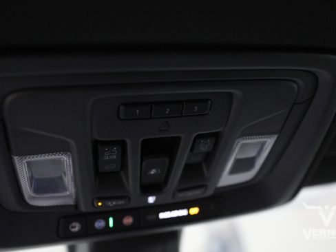 Used 2020 GMC Sierra 1500 AT4 w/ AT4 Premium Package AWD/4WD image 27