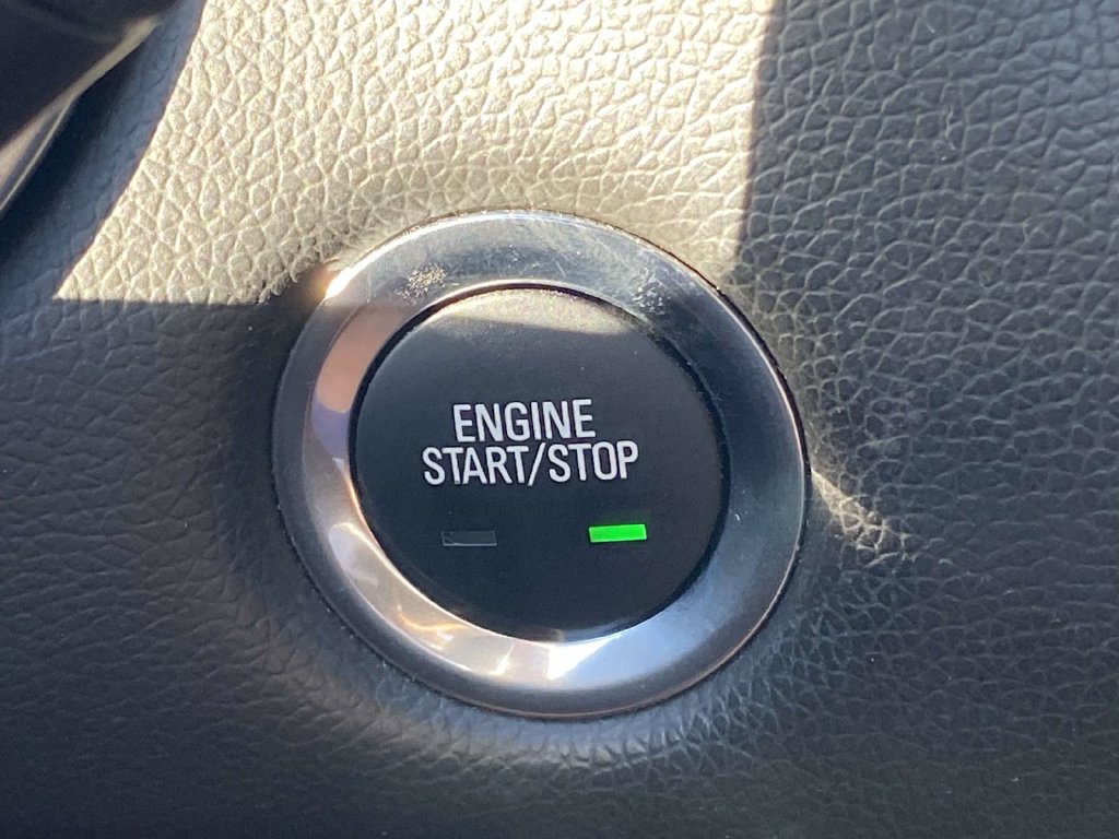 Used 2024 Chevrolet Malibu LT FWD image 25