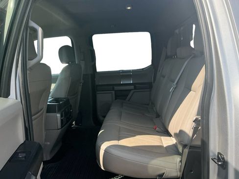 Used 2020 Ford F150 XLT w/ Equipment Group 302A Luxury AWD/4WD image 21