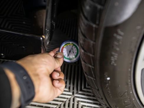 Used 2024 Mercedes-Benz C 43 AMG 4MATIC Sedan image 39