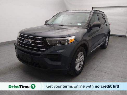 Used 2022 Ford Explorer XLT image 1