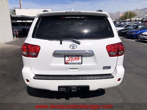 Used 2017 Toyota Sequoia Limited w/ Safety & Convenience Package RWD image 7