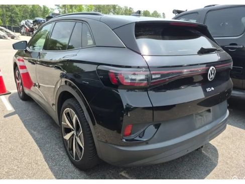 Used 2023 Volkswagen ID.4 Pro S AWD/4WD image 4