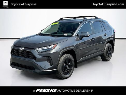 Used 2025 Toyota RAV4 XLE w/ Convenience Package FWD image 1