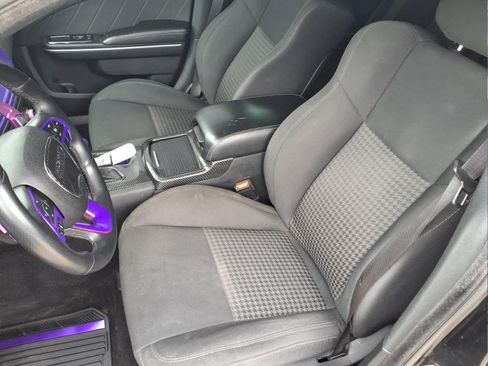 Used 2019 Dodge Charger GT RWD image 12