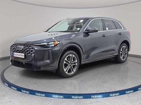 New 2026 Audi Q5 Premium AWD/4WD image 1