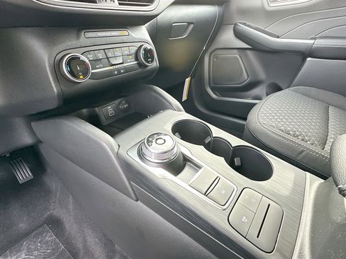 New 2026 Ford Escape Active image 11