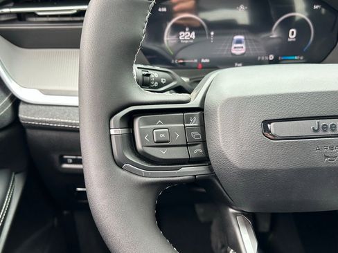 New 2026 Jeep Cherokee Laredo image 46