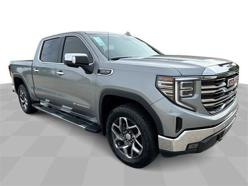 New 2026 GMC Sierra 1500 SLT w/ SLT Premium Plus Package image 2