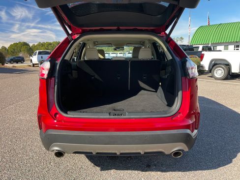 Used 2020 Ford Edge SEL w/ Convenience Package image 23