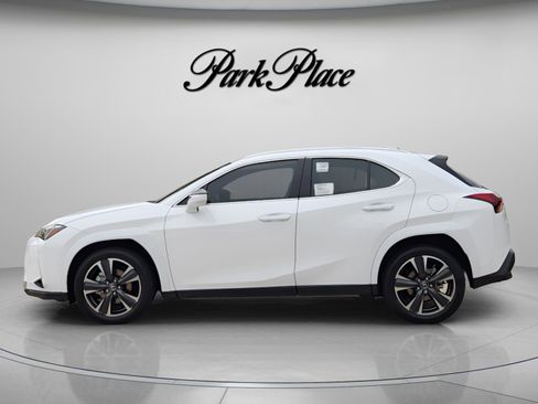 New 2026 Lexus UX 300h FWD image 2