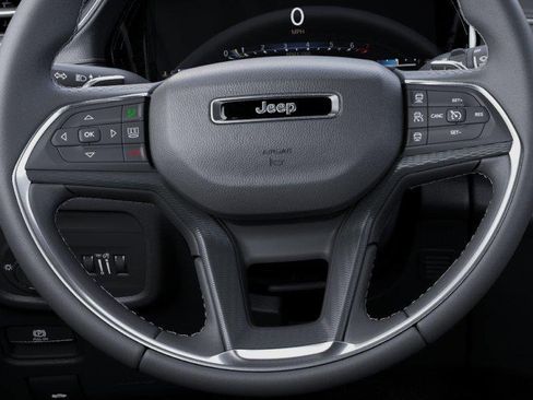 New 2025 Jeep Grand Cherokee Laredo w/ MOPAR Finishing Package image 19