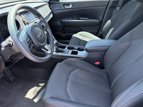 Used 2016 Kia Optima LX FWD image 6