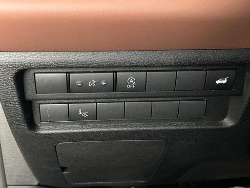 New 2026 Mitsubishi Outlander SEL image 24