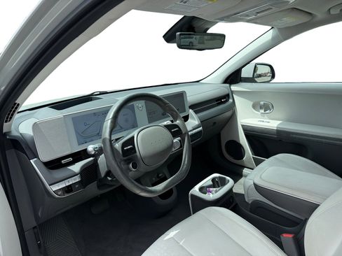Used 2024 Hyundai Ioniq 5 Limited RWD image 6