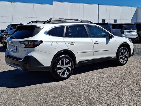 Used 2022 Subaru Outback Limited image 10