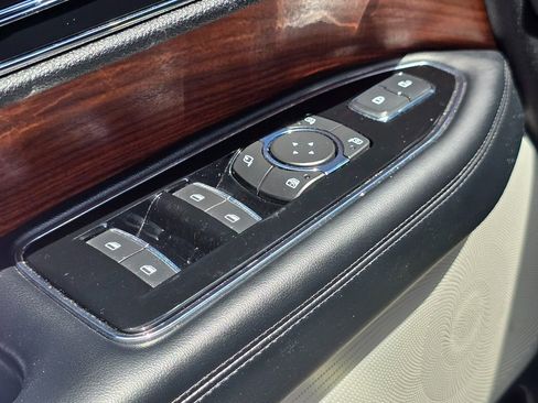 Used 2019 Lincoln Navigator Reserve w/ Cargo Package image 33