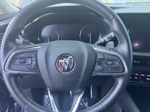 Used 2023 Buick Envision Preferred image 10