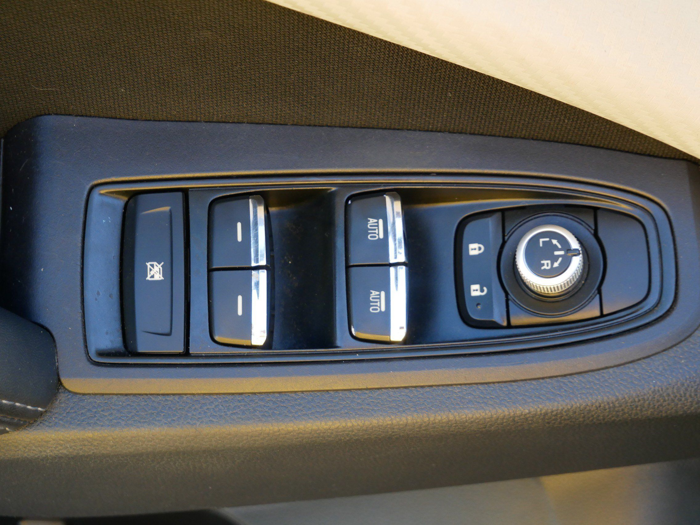 Used 2020 Subaru Ascent Premium w/ Convenience Package AWD/4WD image 20