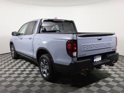 Used 2025 Honda Ridgeline TrailSport image 7